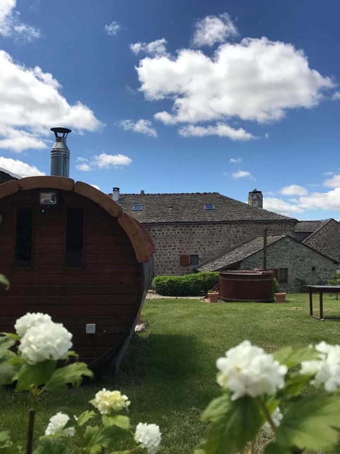 La Pierre Trouee Chambre D'Hotes Châteauneuf-de-Randon Kültér fotó