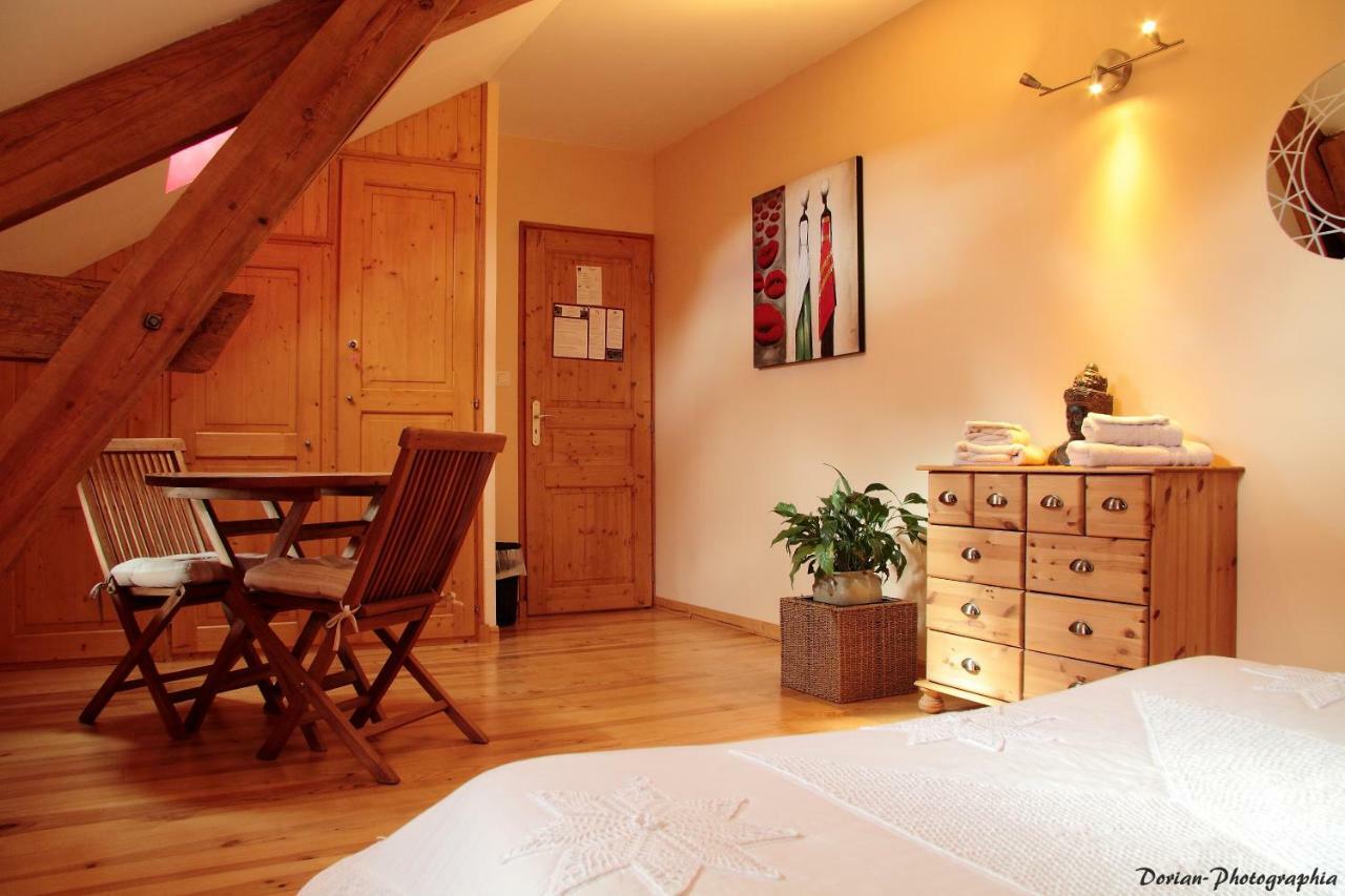 La Pierre Trouee Chambre D'Hotes Châteauneuf-de-Randon Kültér fotó